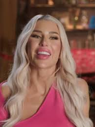 Sarah Strain Match Me Abroad