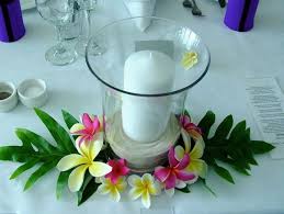 Island Table Decor Would Love This If I Were On An Island Or Somewhere Tropical Tropical Centerpieces Luau Centerpieces Luau Wedding