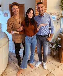 Buchen sie jetzt ihren muscat pauschalurlaub einfach und sicher bei fti! Pin Di Soundless Su Benji E Fede Fede Cantanti Attori