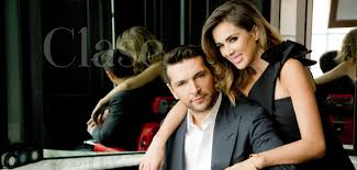 Jacquelin bracamontes y martín fuentes mostraron su lado más romántico en instagram con motivo de su séptimo aniversario de bodas y dejaron asimismo, jacqueline bracamontes festejó los siete años de matrimonio revelando que han tenido momentos de amor y mucho aprendizaje a lo largo de. Las Fotos Mas Romanticas De Jacky Bracamontes Y Martin Fuentes Clase