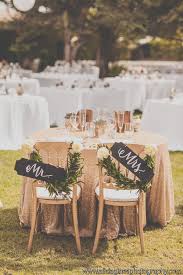 Black White Stripe Wedding Flowers Centerpieces Succulents Bride Groom Seat Signs Dugun Fikirleri Dis Mekan Dugunleri Dugun Dekorasyonlari