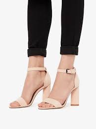 We did not find results for: Bianco Hohe Absatz Sandalen Fur 64 99 Runde Zehenpartie Riemchendesign Schnallenverschluss An Den Knocheln Bei Otto Schuhe Mit Absatz Schuhe Damen Sandalen