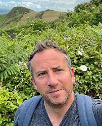 Alastair Cunningham's Instagram, Twitter & Facebook