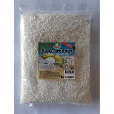 Kelapa parut kering ini bisa digunakan dengan cara ditaburkan diatas cake, roti atau makanan lain dan bisa juga diambil santannya dengan menambahkan air, kelebihan dari desicatet coconut ini bisa. Buy Meriah Kelapa Parut Kering Dessicated Coconut 150g Seetracker Malaysia