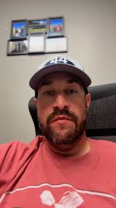 Ever flipped a Senko? Chris Beeman Fishing shares why he keeps a Big Dawg  Baits Flip-N-Float in his arsenal! #44tackletips #44tackle #bassfishing  #flipping #flippingforbass #tournamentfishing #bigbass #setthehook  #bigdawgbaits