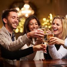 Atrévete a saber todo lo que le gusta a tu pareja. 135 Preguntas Para Verdad O Reto Las Mas Divertidas