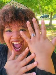 Noel Morris (@mixedswirl)