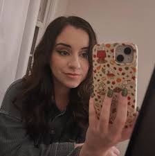 Megan Elizabeth Guzman (@glowacation) • Facebook