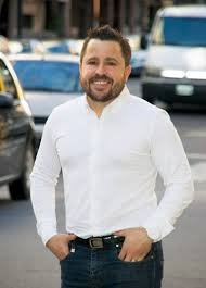 Candidato a diputado por la capital en la lista de maría eugenia vidal, tetaz pretende que la ucr gane protagonsimo en juntos por el cambio. Entrevista A Martin Tetaz Informe Operadores De Mercado