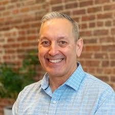 Don Peifer's Instagram, Twitter & Facebook