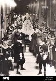 Coronation of Pope Pius XII, March 12, 1939. Flanked by Swiss guards and  Church dignitaries, Pope Pius XII, was carried on his throne from the  Vatican to St. Peter's, Basilica. (CSU 2015