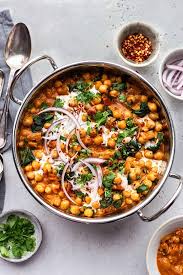 This works well in salads or smoothie, for example our versatile spinach recipes show many inspirations for a varied diet with the green vegetables, covering the entire spectrum from salad to lasagne and. Creamy Chickpea And Spinach Curry Cupful Of Kale