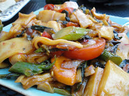 Quatre Gats Vegan Kitchen Pad Kee Mao Drunken Noodles Vegan Asian Recipes Drunken Noodles Whole Food Recipes