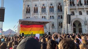 Check spelling or type a new query. Szivarvanycsaladok Megindito Level Pecsrol Az Egyik Legismertebb Emberi Jogi Aktivista Szuleinek Szabad Pecs