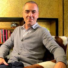 Bofur was portrayed by james nesbitt.22 a description of bofur in the hobbit films was released by the studio: The Hobbit James Nesbitt Describes Bofur In Peter Jackson S Film As The George Clooney Of Dwarves Mirror Online