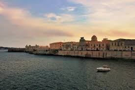 Syracuse is a historic city on the italian island of sicily, the capital of the italian province of syracuse. Siracusa Ortigia Dazzled