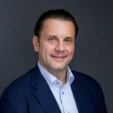 Nigel Samaroo's Instagram, Twitter & Facebook