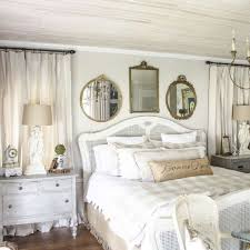 Try our tips and tricks for creating a master bedroom that's truly a relaxing retreat. Ideas For French Country Style Bedroom Decor