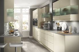 Cooke Lewis Appleby Cream Kitchen Ranges From B Q Kitchen Appliances Contemporary Kitchen Diy Contemporary Kitchen Inspiration Kitchen Inspirations