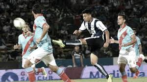 Statistique, scores des matchs, resultats, classement et historique des equipes de foot arsenal de sarandi et ca talleres de cordoba. 17f0sggnrd Vkm