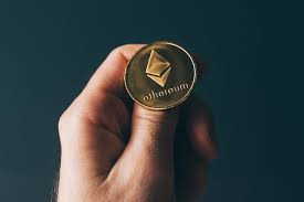 Coin adalah aset digital yang berjalan di blockchainnya sendiri, misalnya bitcoin yang bekerja di blockchain bitcoin atau ether yang bekerja di blockchain ethereum. Ethereum Apa Itu Cara Kerja Sejarah Dan Plus Minus Investasinya