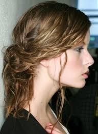 10 Wet Hair Styles For Saving Time While On The Go Wet Look Hair Hair Trends Fresh Hair