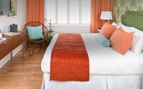 Two buildings connected by a set of breezy. Miami Beach Hotel Suites Guest Rooms Circa 39 Hotel
