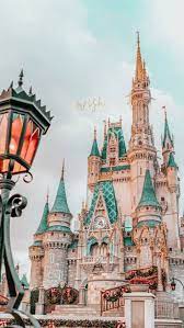 40 Free Amazing Fall Wallpaper Backgrounds For Iphone Disney Wallpaper Disney Phone Wallpaper Wallpaper Iphone Disney