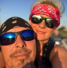 The Miraculous Catch of Fish (Luke 5:1-11): Lesson: This miracle is a call  to discipleship. The abundant catch after a fruitless night of fishing  symbolizes the fruitfulness of responding to Jesus' call.