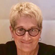 Dorothy Firestone (@DorothyFiresto1)