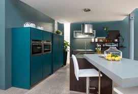 Que ce soit d'un point de vue esthétique, fonctionnel ou matériel, il ne faut pas se tromper et penser sur le long terme. Cuisine Bleu Paon Lapeyre Lilo Meuble Cuisine Cuisine Moderne Blanche Relooking Cuisine