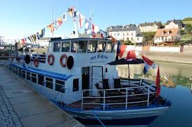 Unique Seafood Restaurant In The Harbour Of Port En Bessin Review Of Pays Du Bessin Port En Bessin Huppain France Tripadvisor