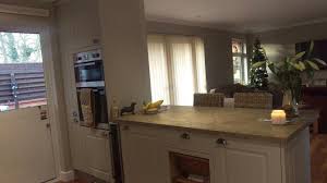 Enjoy 20% off wren approved installation and up to 20% off luxury laminate worktops Burford T G Stone Natural Stone Tan Worktop Lamona Appliances Howdens Kitchen Howdens Designer Howdens Kitchens Kitchen Design Kitchen