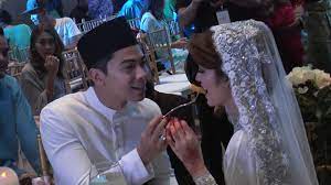 Semalam, majlis resepsi perkahwinan amar baharin dan amyra rosli berlangsung dengan cukup meriah sekali. Sekitar Majlis Akad Nikah Amar Baharin Amyra Rosli Youtube