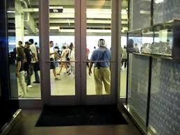 yankee stadium legends seating