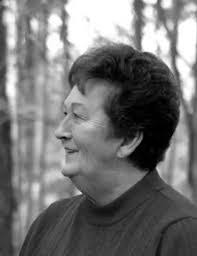 Lillian Crowe's Instagram, Twitter & Facebook