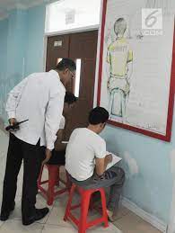 Artis terjerat narkoba terbukti miliki narkoba jenis sabu, jpu tuntut jennifer jill 6 bulan penjara dan rehab di lido jennifer jill dituntut 6 bulan penjara dan rehabilitasi rawat inap oleh jaksa dalam lanjutan sidang kasus narkoba di pengadilan negeri jakarta barat, Foto Melihat Keseharian Pasien Rehabilitasi Narkoba Di Bnn Lido Health Liputan6 Com