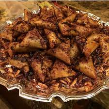 نجـــــــــوم المــــــطبخ on instagram سمبوسة المسخن نستخدم اي عجينة سمبوسة جاهزه انا مستخدمة ماركة سويتز اما الحشوة ن food recipes arabic food