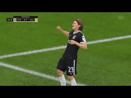 Ryan stewart gauld is a scottish professional footballer who plays as an attacking midfielder for portuguese club farense. Fifa 18 Ryan Gauld Messi Youtube