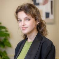 60+ "Lucy Field" profiles