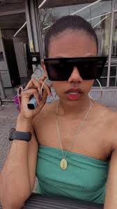 Emely Peña (@emely_872)