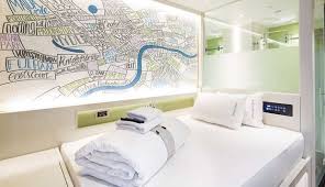 London docklands premier inn, united kingdom, london, festoon way, 2: London Covent Garden Hub By Premier Inn Hotels