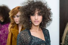 Piecey bangs are especially graceful and flattering on large foreheads, says ghanima abdullah, hair stylist for therighthairstyles.com, who points to halle berry as a great example. Natural Hair Bangs Foolproof Ways To Nail The Look