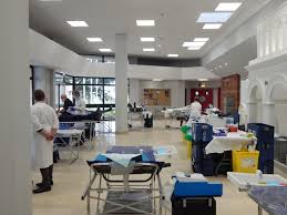 À compter du lundi 10 mai 2021 le centre de vaccination nîmes costières est transféré au parc des expositions situé au 230 avenue du. Sante Autun L Hexagone Futur Centre De Vaccination Contre Le Covid 19