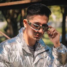 Kishawn just celebreate that wave like a Gol !!! 😊✊🏽🌊✨🤙🏽🤙🏽🤙🏽🇬🇳  #wolabayouth