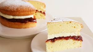 How To Make Victoria Sponge Cake Very Delicious Cake Youtube In 2020 Yummy Cakes Victoria Sponge Victoria Sponge Cake