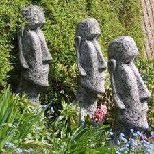 Moai Und Tiki Steinkopf Als Gartenfigur Osterinsel Figur Gartenfiguren