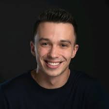 I'm super excited to announce that I'm going to be a mentee in the  DreamWorks Animation Launch Fellowship Program this spring!