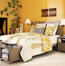 'a bold yellow may be a little vibrant for the bedroom, so consider softer hues or wallpapers with elements of yellow, be it a pretty yellow base or pops of yellow in a wallpaper pattern. Pin By Mimi Healion On Colors That Sing Yellow Bedroom Decor Yellow Bedroom Walls Yellow Bedroom