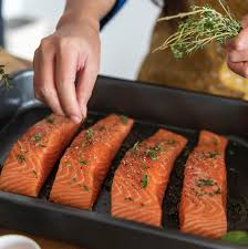 Vitamin d obtained from sun exposure, foods, and supplements is biologically inert and must undergo two hydroxylations in the body for activation. Kan D Vitamin Forebygga Sjukdomar Doktor24